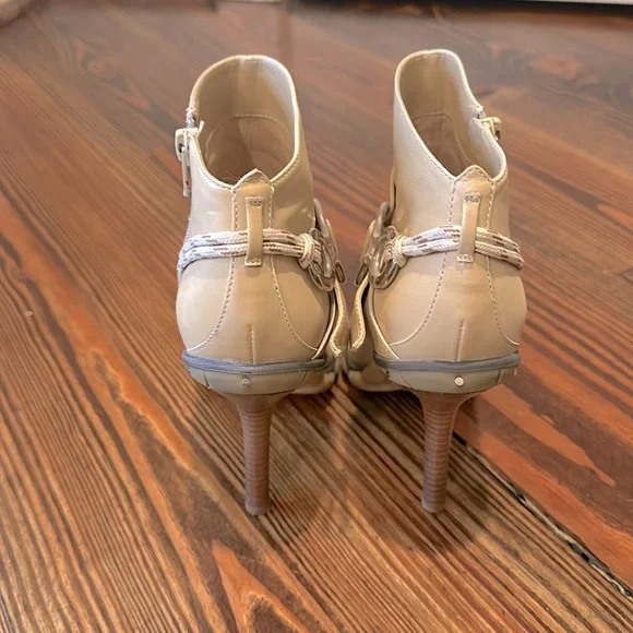 Casadei Beige Leather Pointed Toe Zip Up Heeled Booties 6 1/2